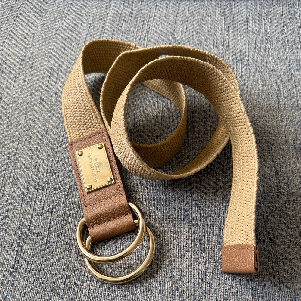 Michael Kors Women’s Woven Raphia Belt Size: M/L